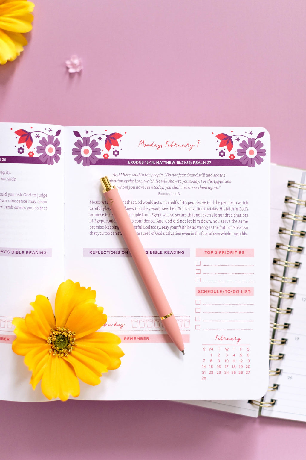 The Read through the Bible in a Year Planner: 2027 Edition